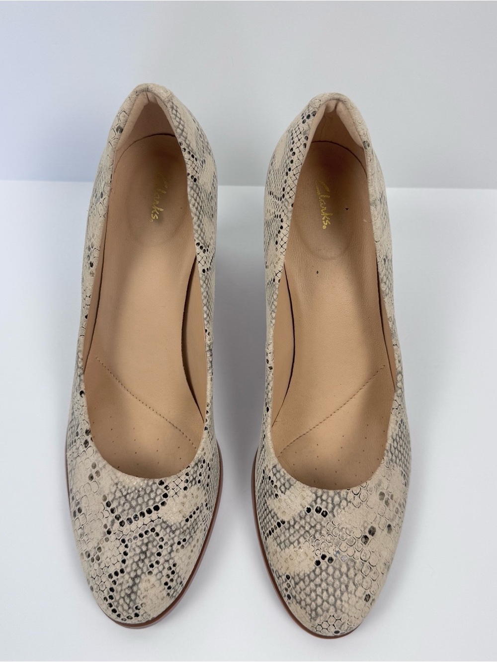 Clarks Snake-Print Block Heel Pumps in Cream and Black - Picture 4 of 9